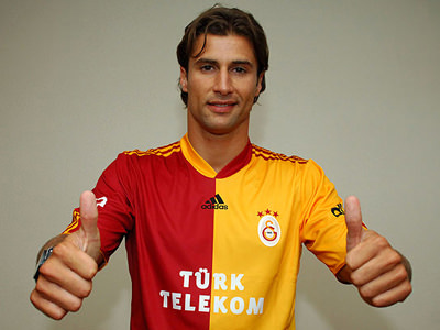 Lorik Cana, anlaşmaya vardı