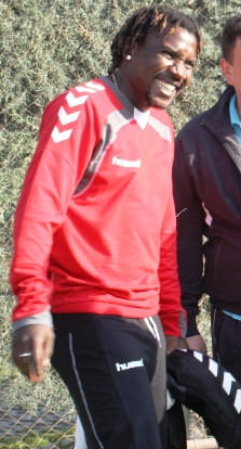 Futbolcunun paçasından esrar çıktı!