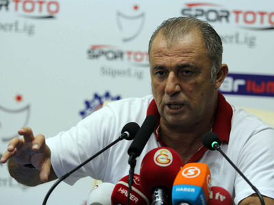 Kırmızı karta isyan etti