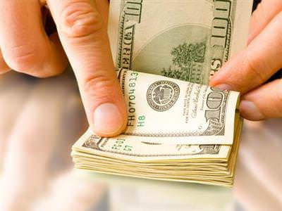 Dolar güne 1,8380 liradan başladı