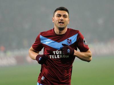 Burak Yılmaz Ada yolcusu!