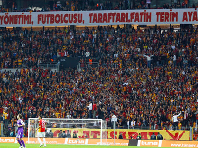 Arena'da 550 bin taraftar!