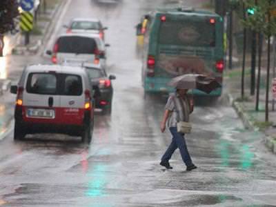 Meteorolojiden kuvvetli yağış uyarısı