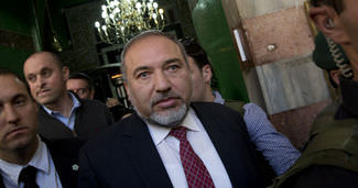 Lieberman: Filistinlilerle barışa ulaşmak imkansız