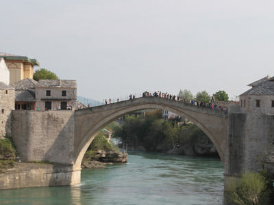 Mostar'ı yıkana 25 yıl