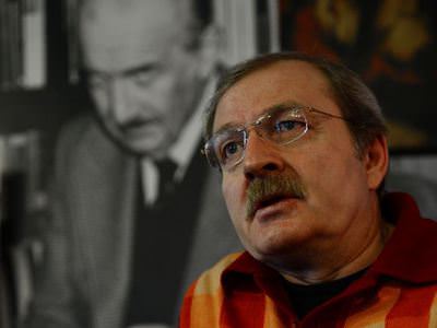 Kültür Bakanlığı'nda 'tiyatro' restleşmesi