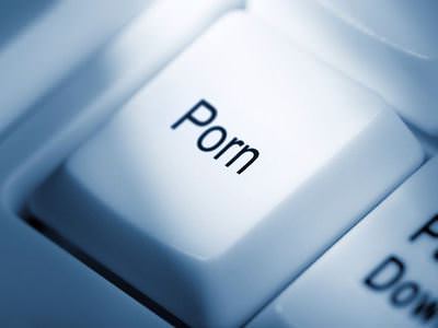 Online porno izleme yaşı 6’ya düştü
