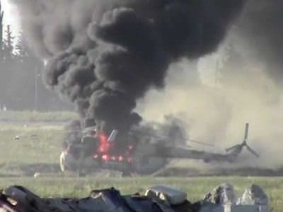 Suriye sınırında helikopter düştü