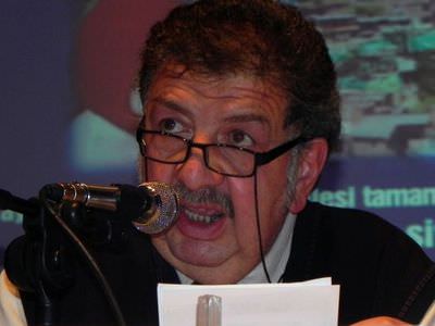 Oktay Ekinci'yi kaybettik