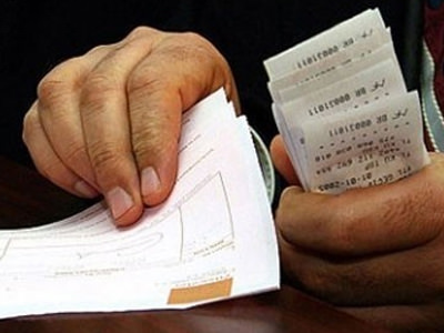 Maliye'nin kozmik odasına girdiler