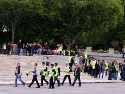 Gezi Parkı kapatıldı