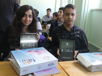 FATİH projesiyle 732 bin tablet dağıtıldı