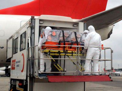 Atatürk Havalimanı'nda "ebola" alarmı