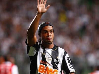 Beşiktaş'ta Ronaldinho sürprizi