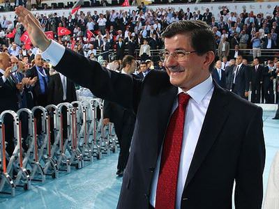 Davutoğlu bin 245 delegenin imzasıyla aday