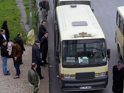 İstanbul'da minibüs ücretlerine zam