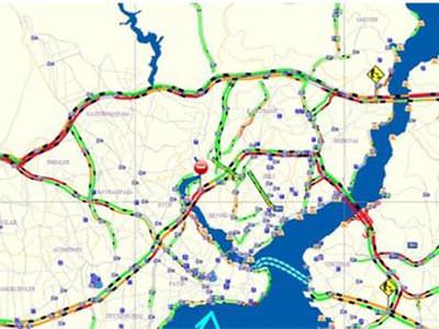 İntihar İstanbul trafiğini felç etti