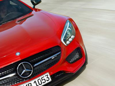 Mercedes'in yeni sporcusu: AMG GT