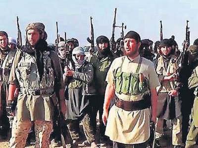 El Kaide ve IŞİD birbirine girdi
