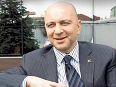 Akın İpek çöktü