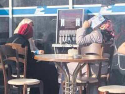 Paralelciler otogarda öğrenci avına çıkıyor