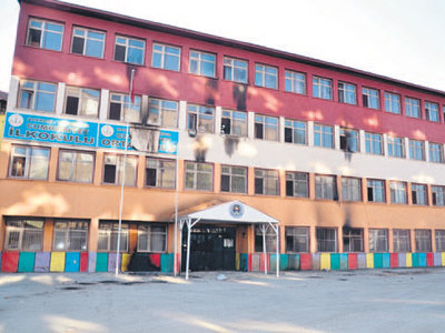 Tam gaz provokasyon