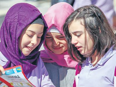 Hürriyet iyice şuurunu kaybetti