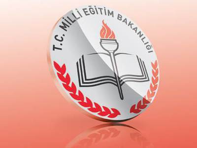 MEB'den uzak okullara yerleşen öğrencilere nakil imkanı