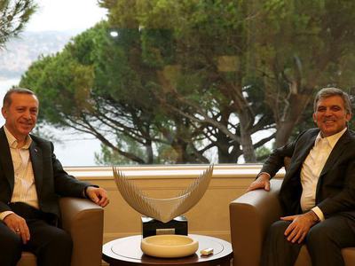 Erdoğan'dan Gül'e sürpriz ziyaret