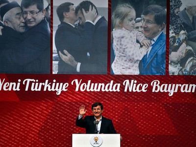 Türkiye'yi eleştirmek kimsenin hakkı da haddi de değildir