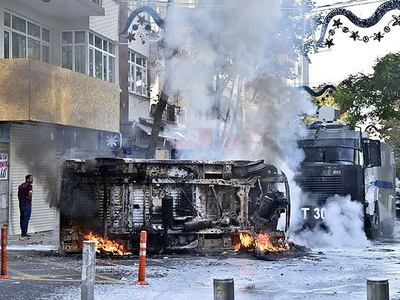 IŞİD'i bahane edip İstanbul'u yakıp yıktılar