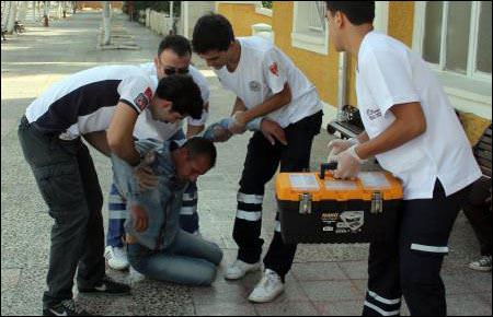 Onu bu hale getiren bonzai değil... - 1