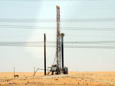 Suudi Arabistan petrolde "fiyat savaşı"na hazırlanıyor