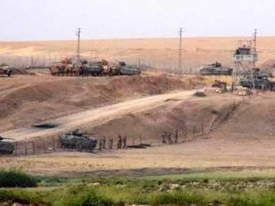 Mardin'in Suriye sınırında askeri hareketlilik
