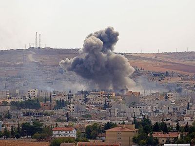 Yaralılar Kobani'den Türkiye'ye taşınıyor