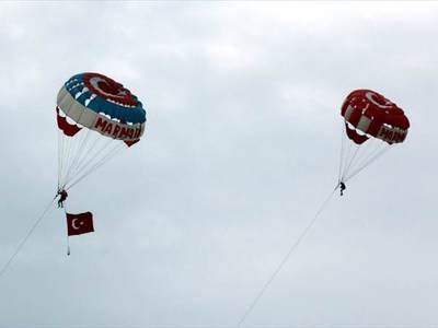 Türk Yıldızları nefes kesti...