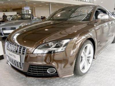 Audi TT'yi çikolata kapladılar