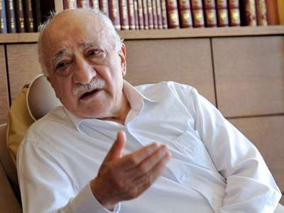 Gülen'in, İşler'e açtığı davaya ret