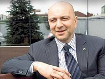 Devleti soydular