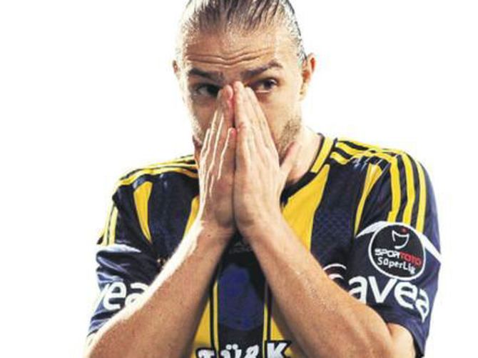 Caner Erkin oyundan alınınca çıldırdı!