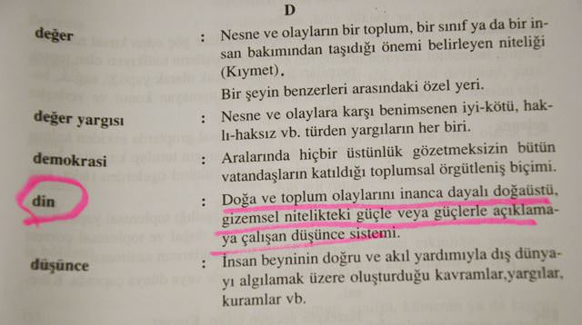 Ders kitabındaki 'din' tarifi tepki çekti - 1