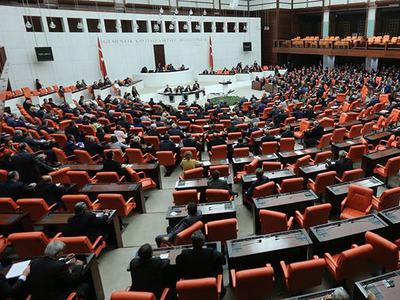 Yayın yasağı sürecek