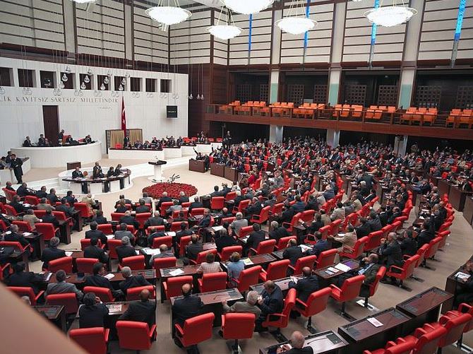 Hakim ve savcıların maaşlarına artış geliyor