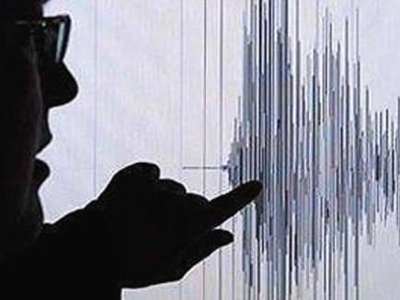 Ege Denizi'nde son 7 saatte 37 deprem oldu