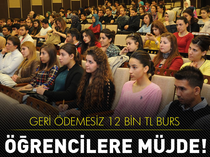 Üniversite öğrencisine 12 bin TL burs