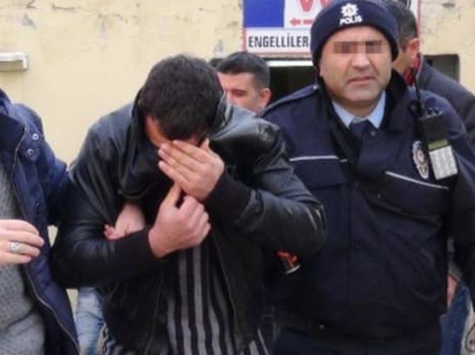 Cami tuvaletinde eroin kullandı