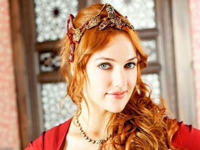 Hürrem Sultan'ı süründüren kulunç ağrılarına dikkat