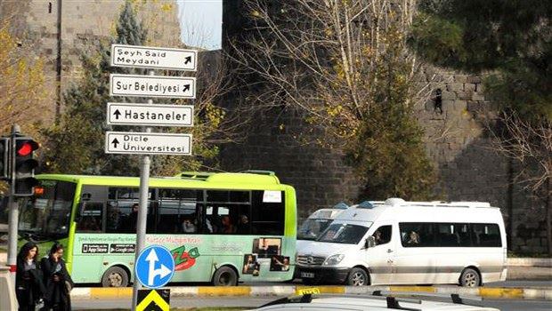 Diyarbakır'da trafik tabelaları isimleri değiştirildi - 1