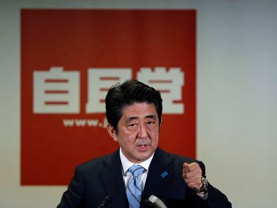 Japonya'da zafer Abe'nin