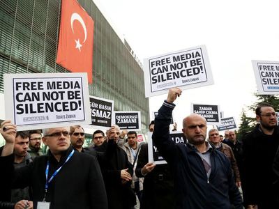 Cemaat'ten İngilizce olimpiyatları